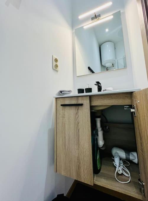 Charmant Petit Appartement. لييج المظهر الخارجي الصورة