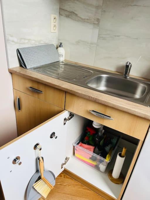 Charmant Petit Appartement. لييج المظهر الخارجي الصورة